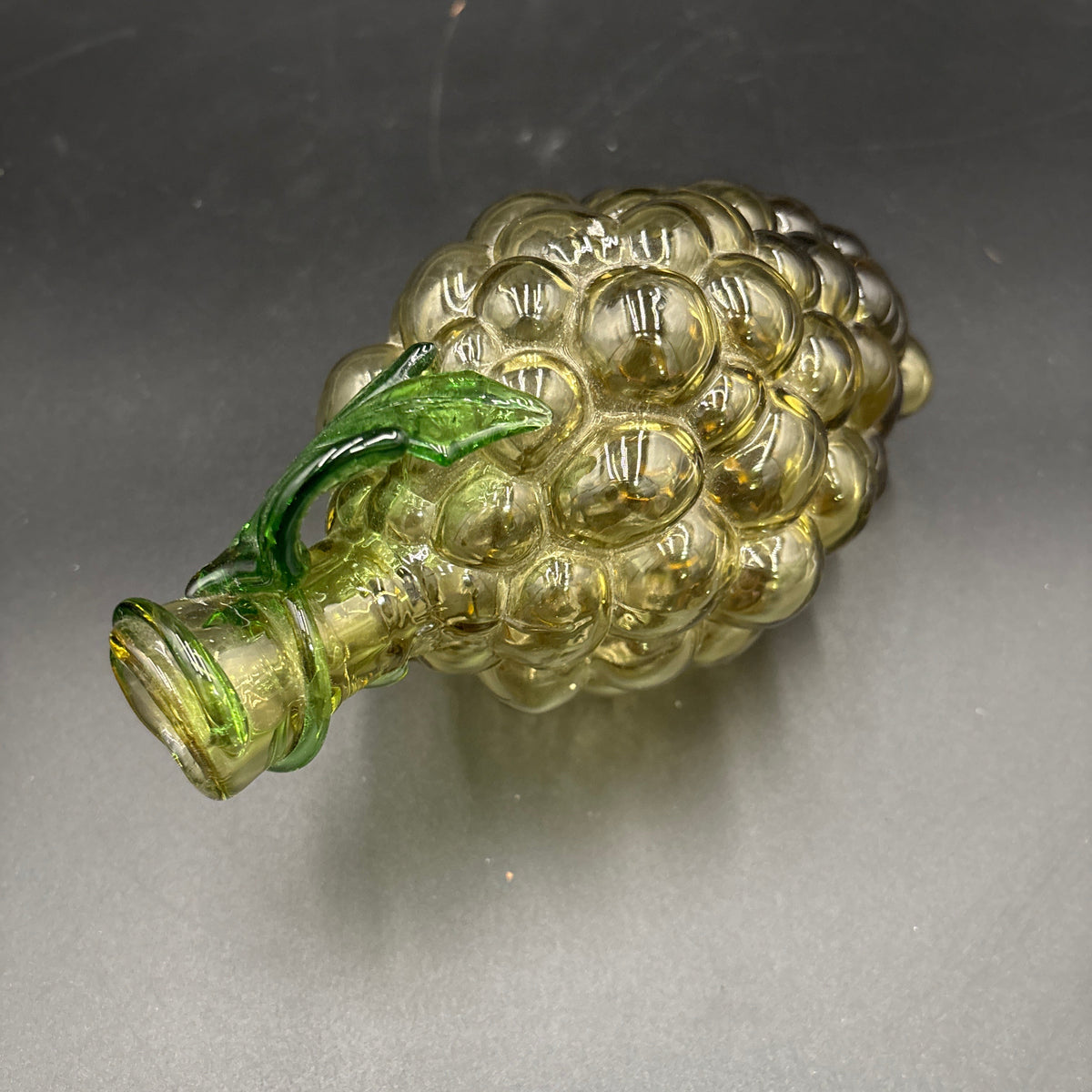 VTG Set of 2 Reclining Grape Cluster Bottles