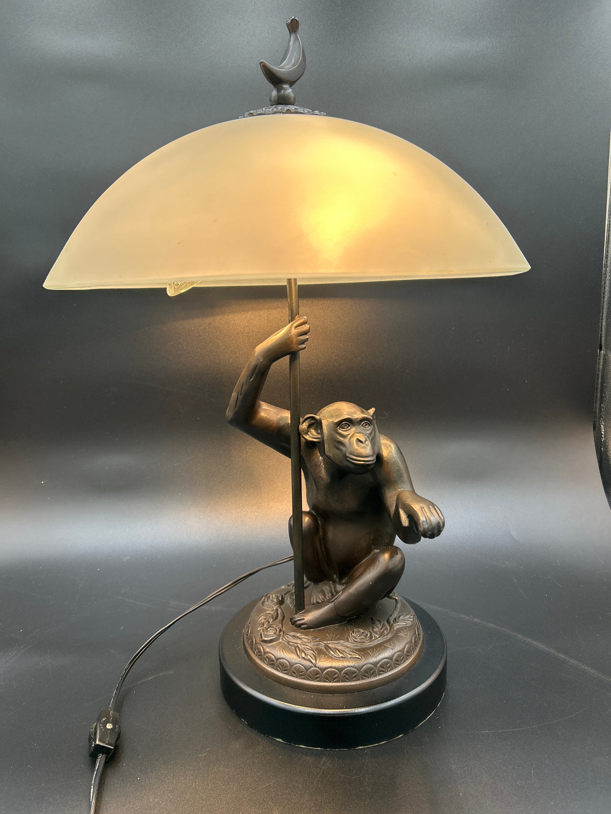 Art Deco Style "Monkey with Umbrella" (La Pluie) Table Lamp – Modern Reproduction after Max Le Verrier