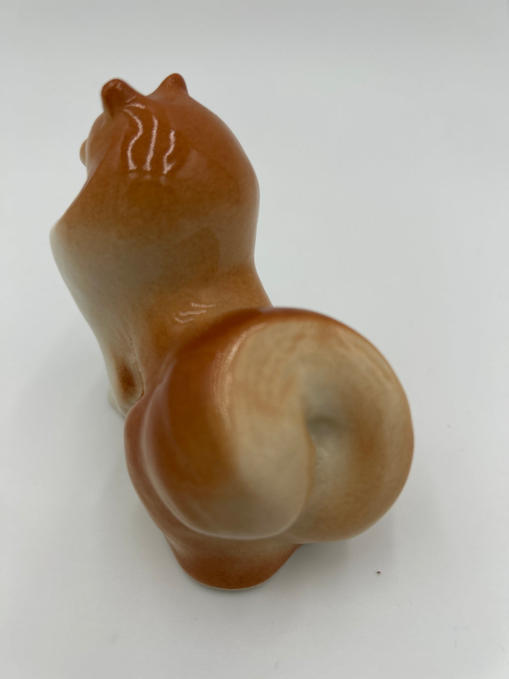 Vintage Lomonosov Russian Porcelain Pomeranian Dwarf Spitz Dog Figurine LFZ