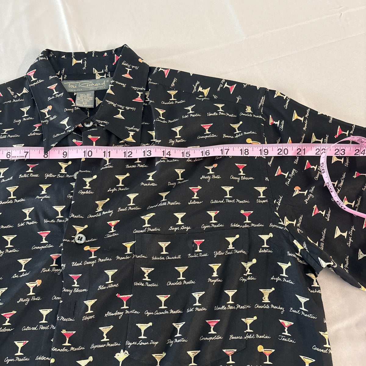 Tori Richard 100% Silk short sleeve Hawaiian Shirt size M, #1
