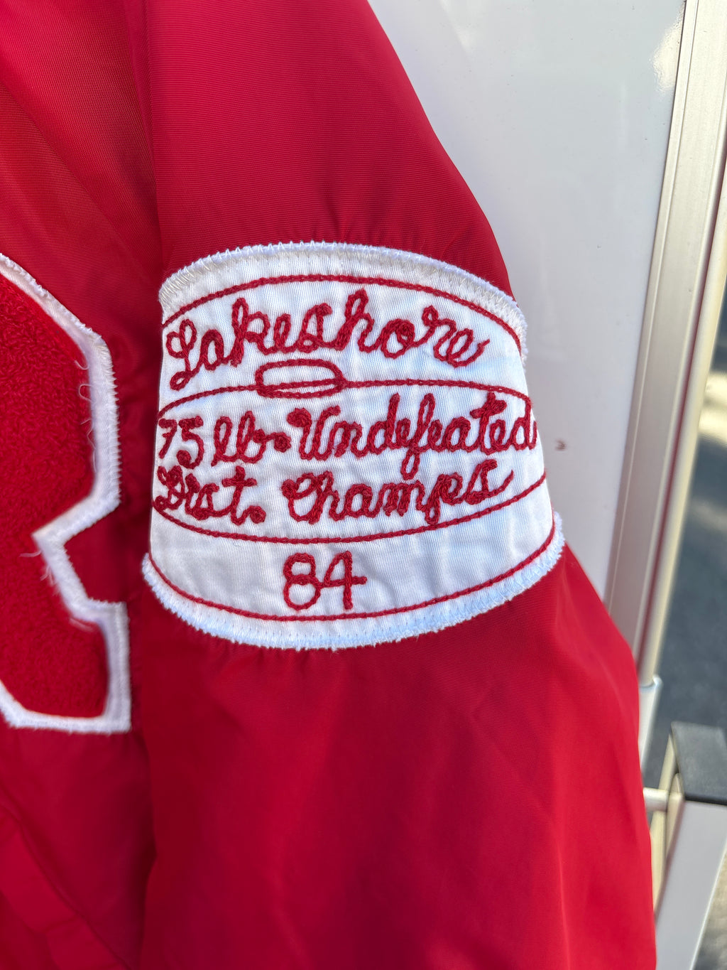 VTG 1984 Lakeshore 75 lbs Undefeated District Champs size 44-46 L Jacket