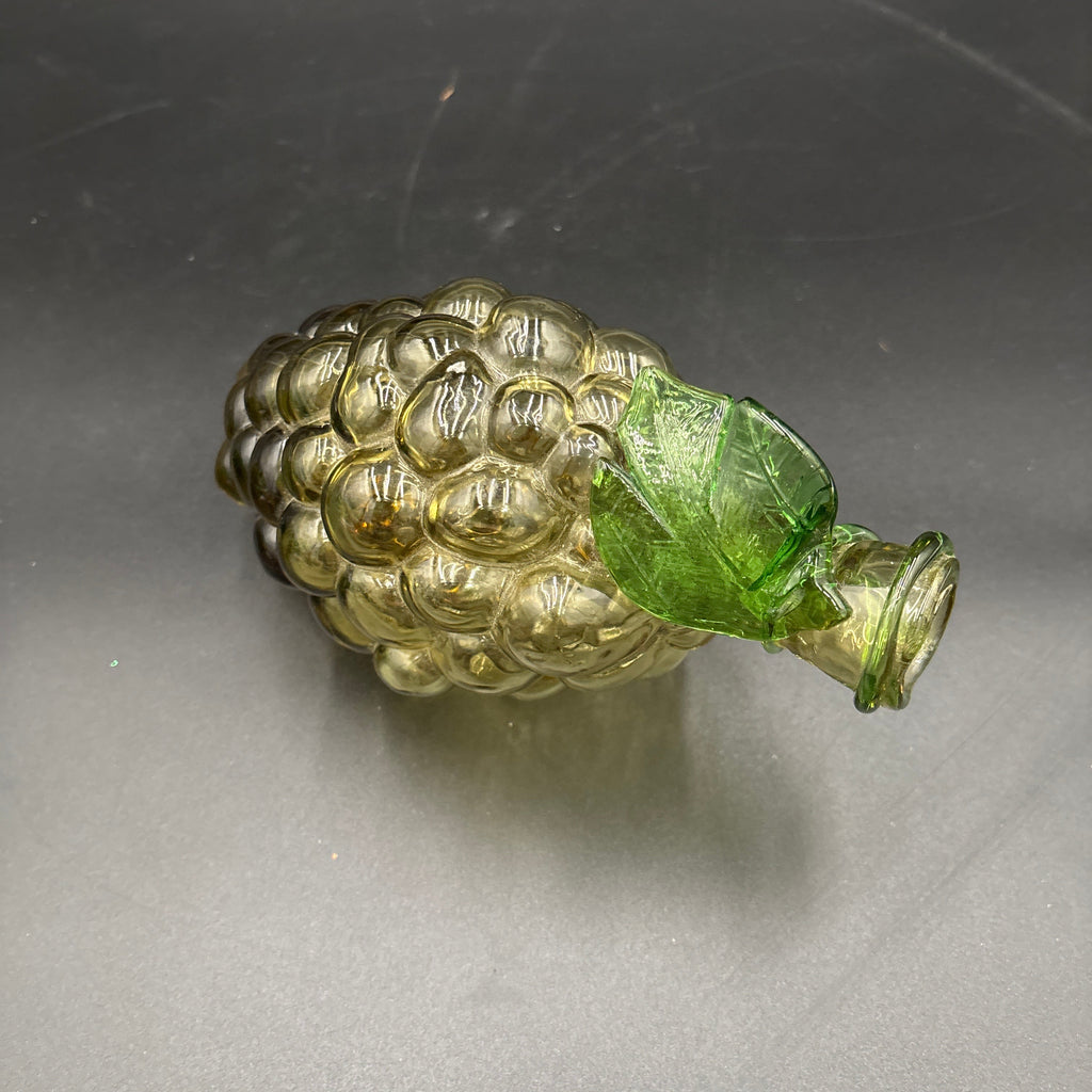 VTG Set of 2 Reclining Grape Cluster Bottles