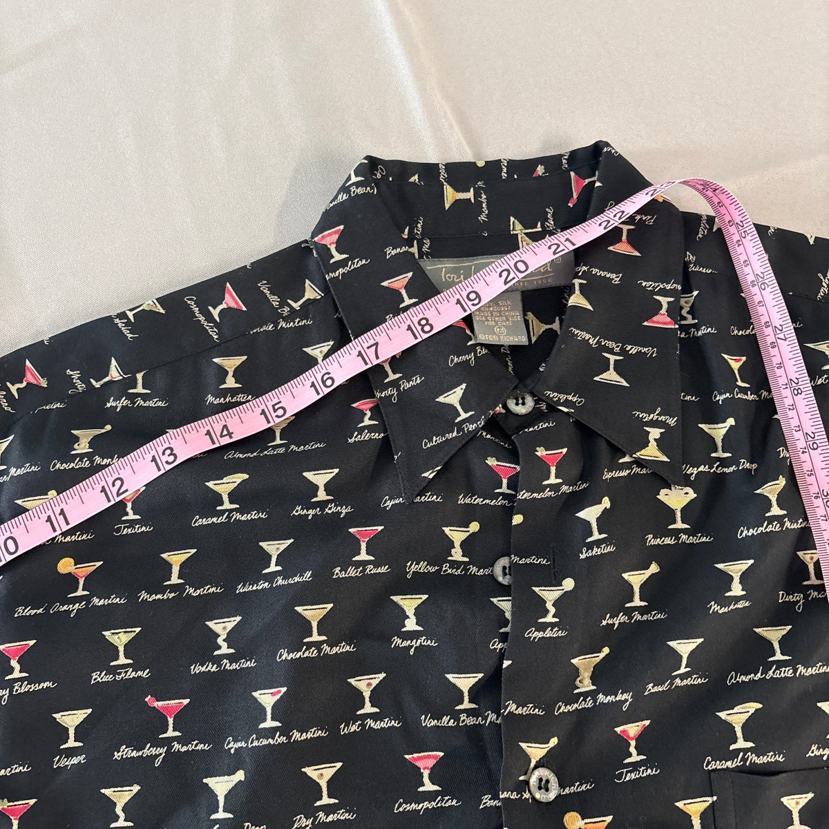 Tori Richard 100% Silk short sleeve Hawaiian Shirt size M, #1