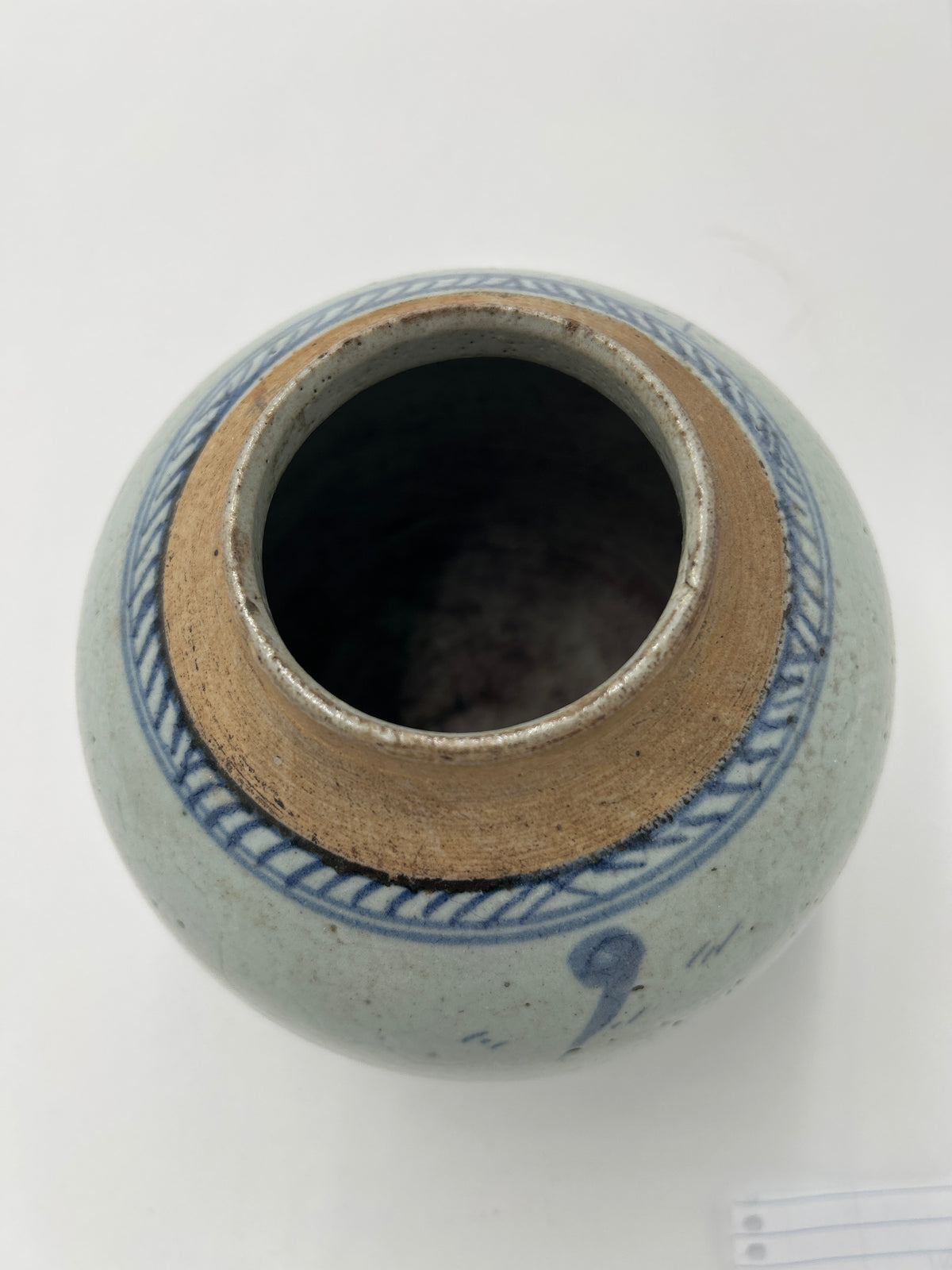 Antique Chinese Blue and White Porcelain Ginger Jar Pot Late Qing 19th C Landscape (no lid) top view of neck and rim details