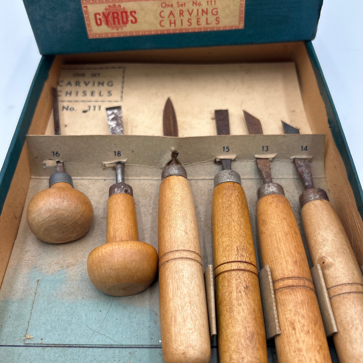 Vintage Gyros No. 111 Carving Chisels 6-Piece Wood Carving Tool Set with Box
