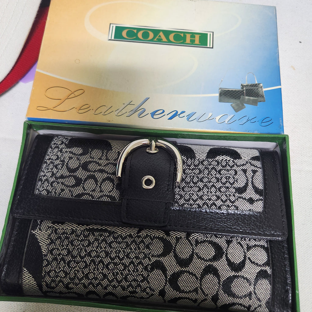 Vintage Coach Signature Jacquard Soho-Style Trifold Wallet | Black & Grey | Buckle Clasp | Y2K Era