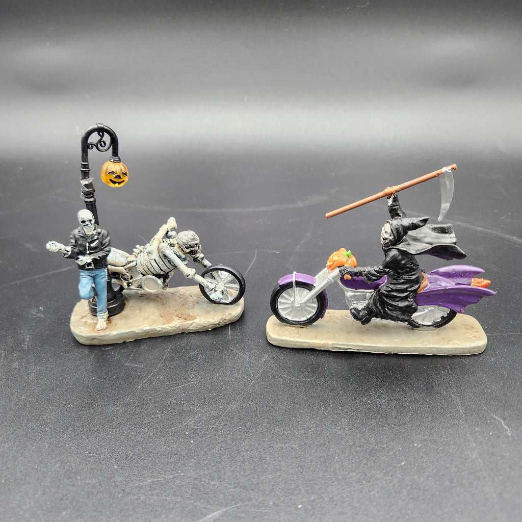 Lemax Spooky Town Retired Gas N Ghoul CIB Motorized Biker Village Set