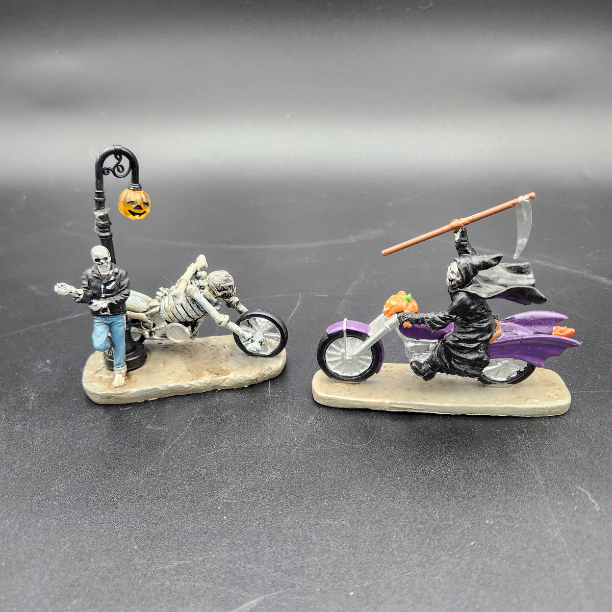 Lemax Spooky Town Retired Gas N Ghoul CIB Motorized Biker Village Set