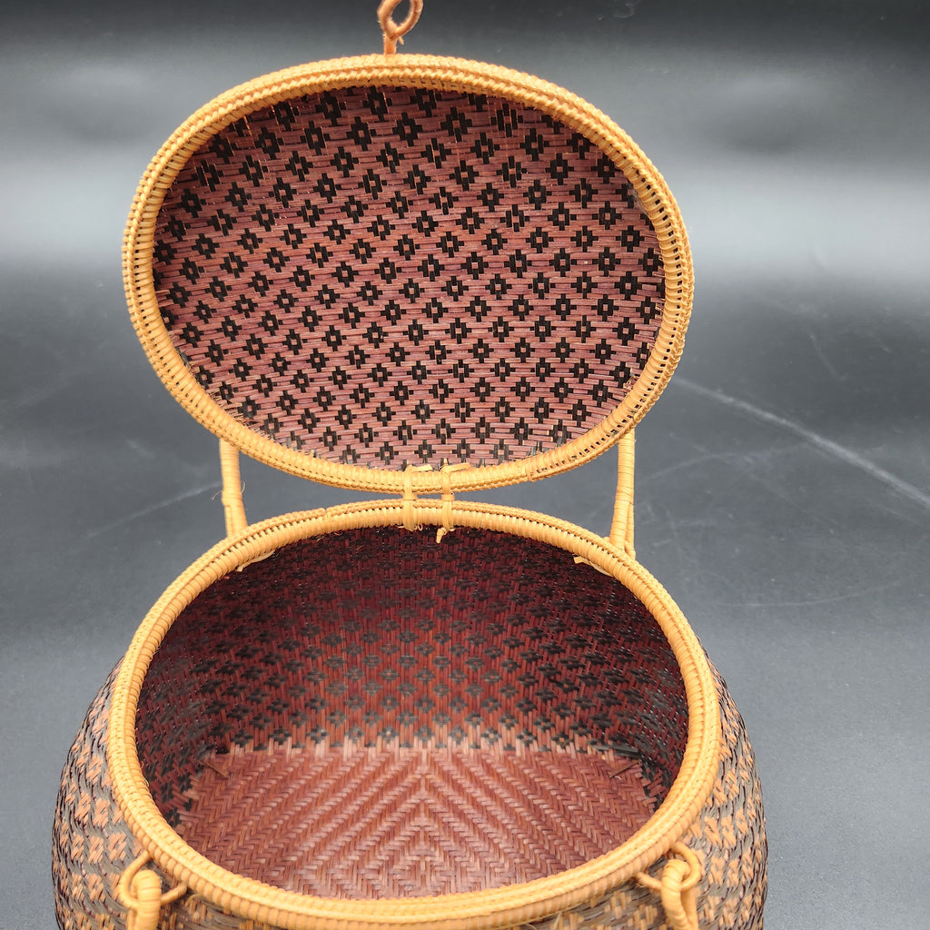 Vintage Thai Yan Lipao Basket Purse Handwoven Khit Bamboo Rattan Handbag Lid