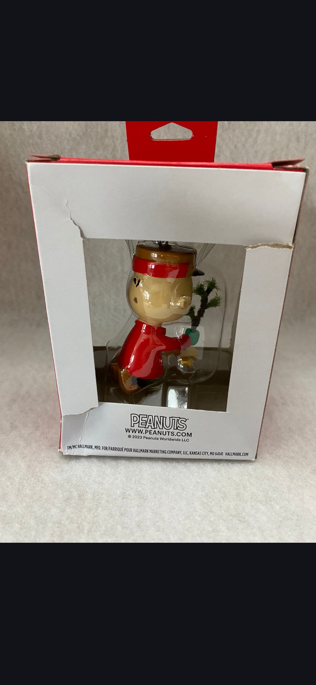Peanuts 24" Musical Charlie Brown Tree w/ Linus Baby Blanket & 2 Hallmark Box Ornaments