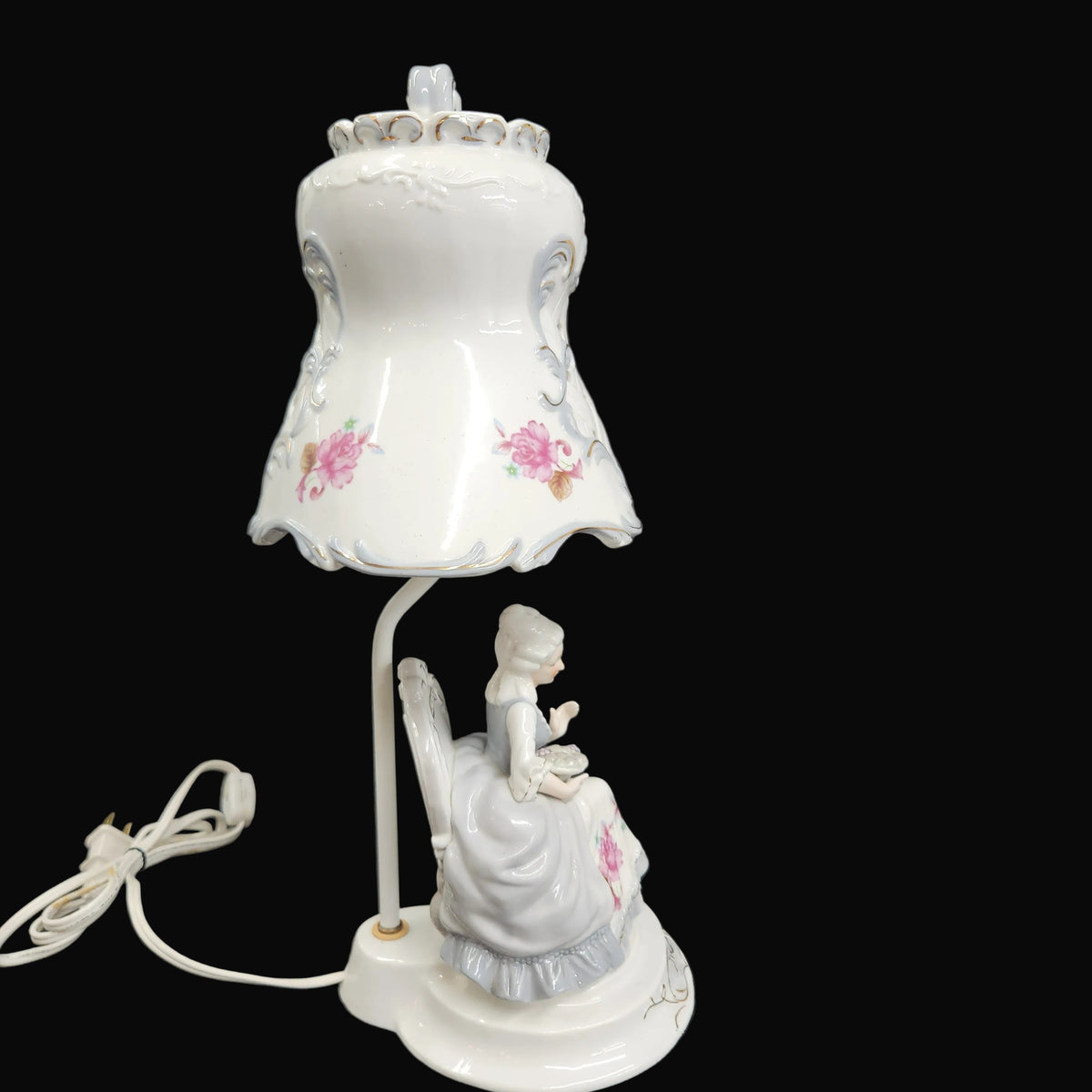 Vintage Porcelain Figurine Table Lamp French Victorian Boudoir