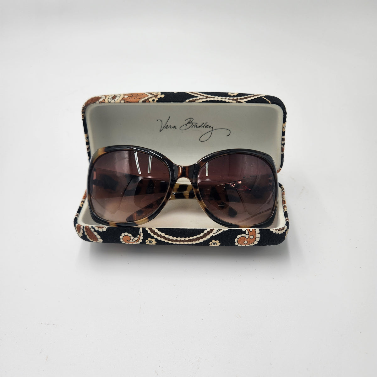 Vera Bradley Felicia (VB-909) Sunglasses Tortoiseshell w/ Paisley Case displayed in paisley-patterned case.