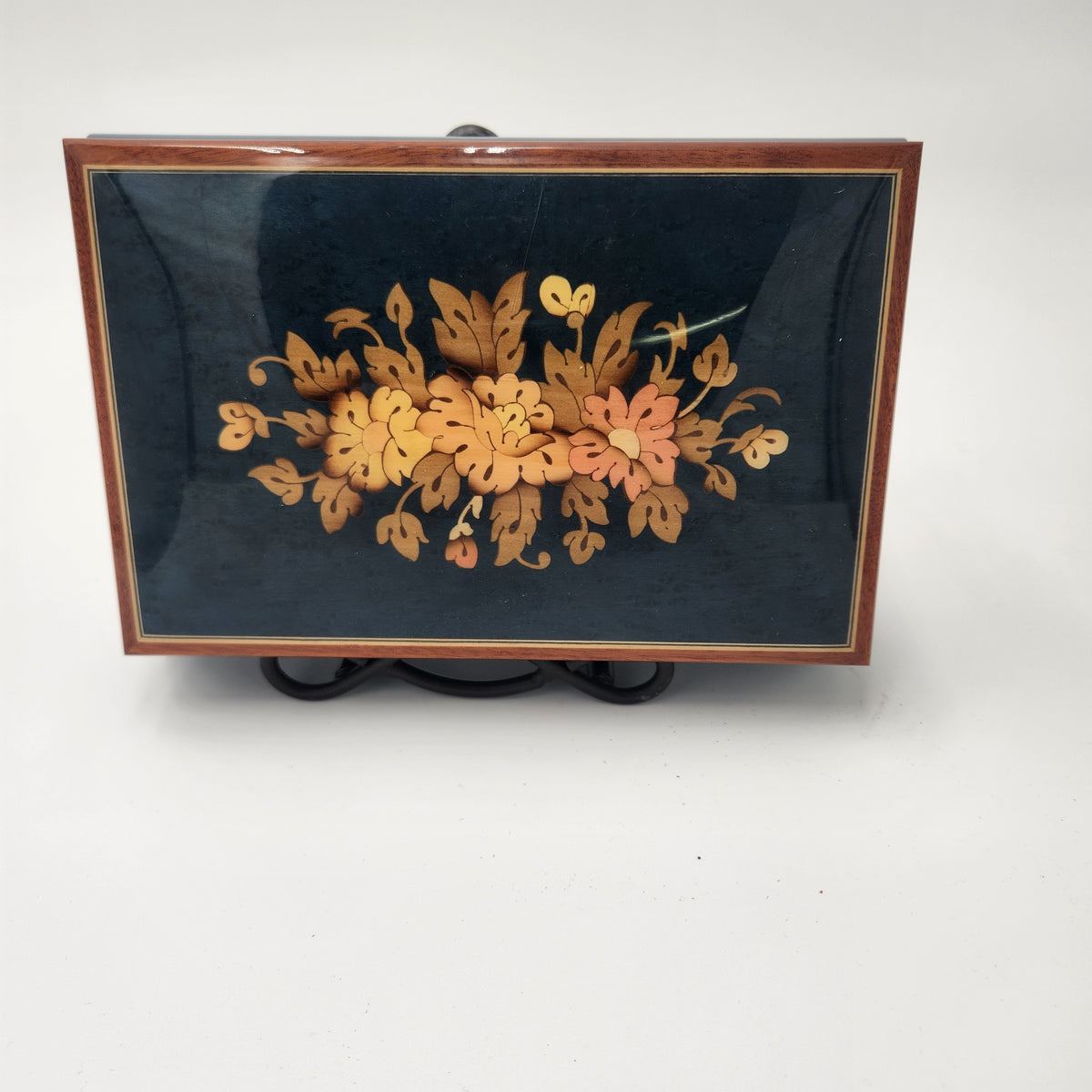 Reuge (Swiss Movement) / Italian Sorrento Music Box featuring intricate floral inlay design.