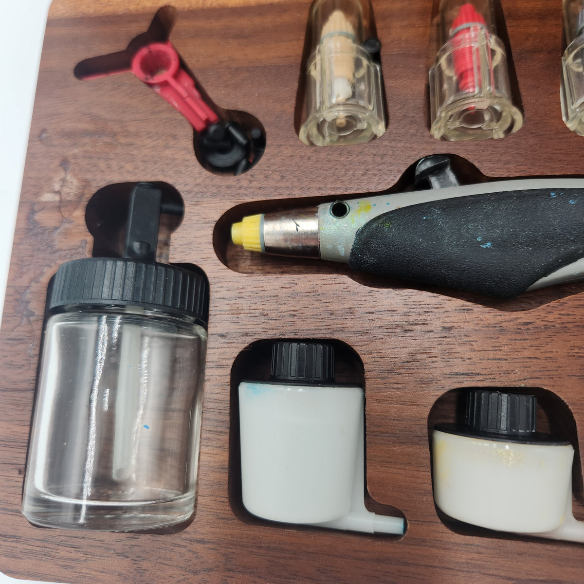 VTG Testors Aztek A4709 Deluxe Airbrush Set housed in a custom wooden walnut storage case