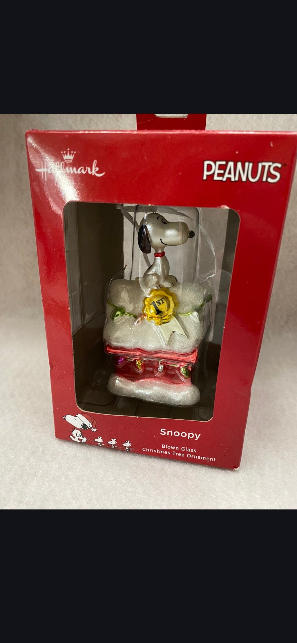 Peanuts 24" Musical Charlie Brown Tree w/ Linus Baby Blanket & 2 Hallmark Box Ornaments