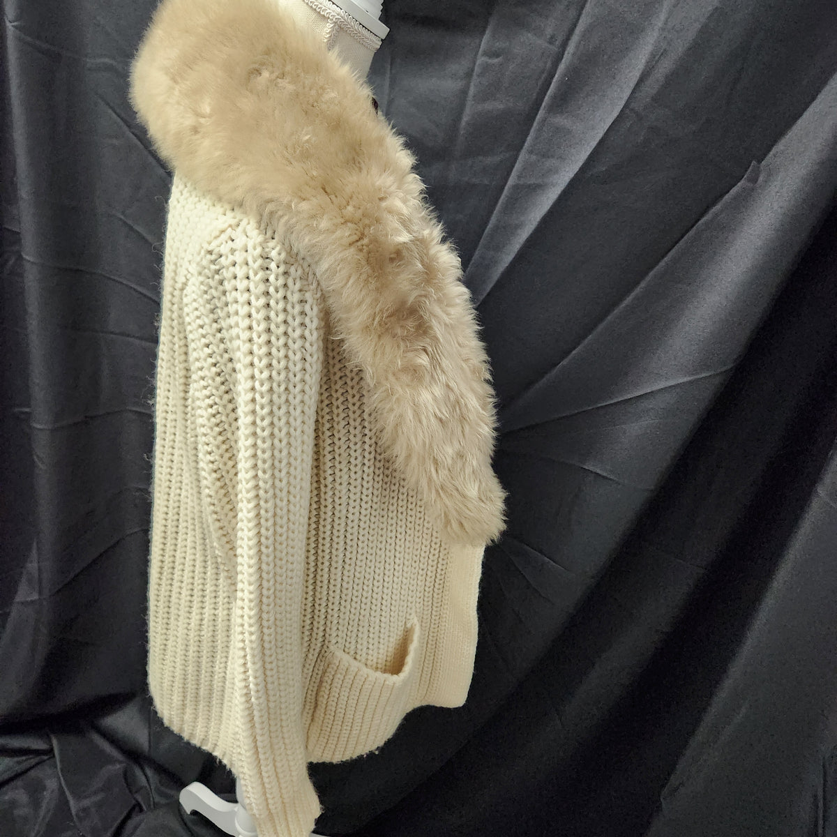VTG 70s Knitina Faux Fur Collar Cream Cardigan Sweater Chunky Knit Orion